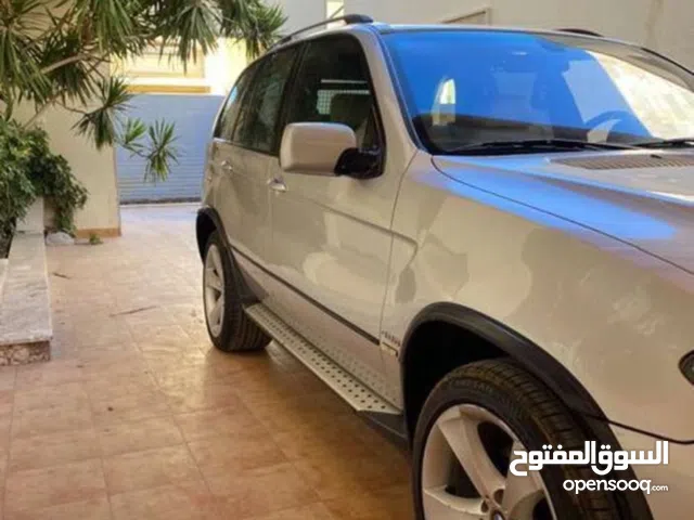 موديل 2006 سيارة الدار BMW X5 4.8is