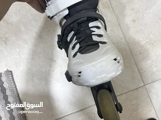 سكيت اوربي اصلي100% مستعمل فقط4لبسات كلش جديد