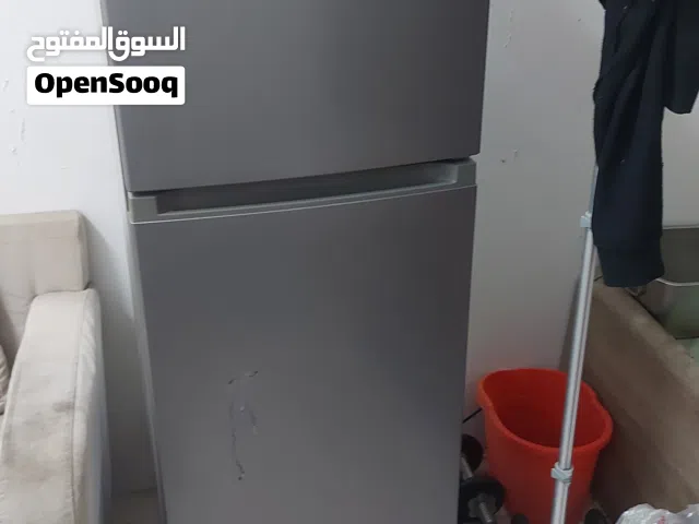 تلاجه هايسنس 14 قدم شبه جديدة استعمال خفيف
