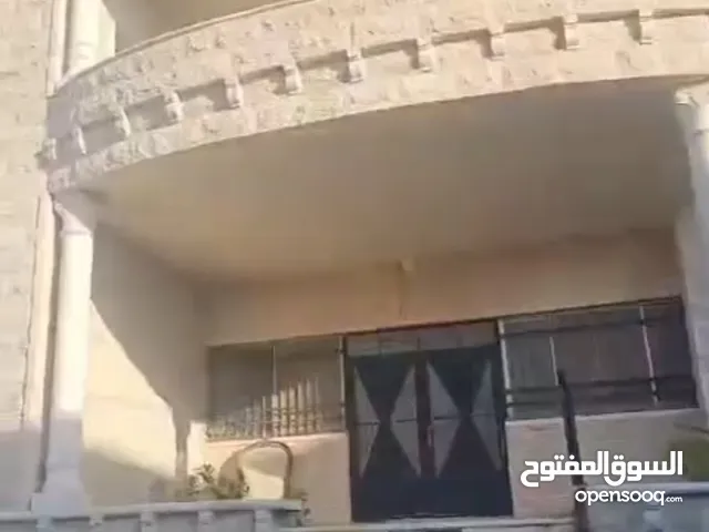 فيلا عظم في كوبر مساحه اللبيناء 500متر مساحه الارض دونم و200متر