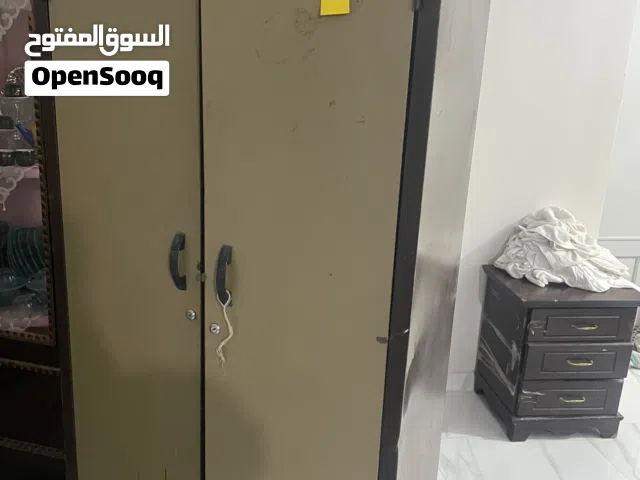 دولاب. صاج  محمل. استعمال. بسيط