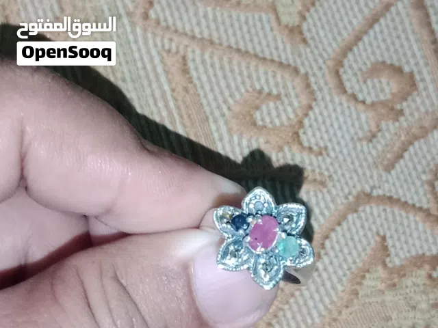 For sale silver ring from Thailand 925% all is gemstone for girl 100% original check then buy