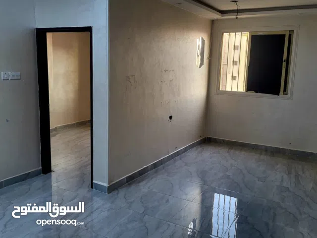 250 m2 1 Bedroom Apartments for Rent in Hawally Salmiya