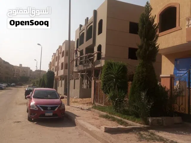 فيلا للبيع الحي الخامس