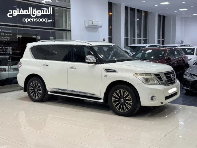 Nissan Patrol LE 2013 (White)