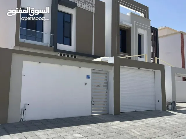 380 m2 5 Bedrooms Villa for Sale in Muscat Amerat