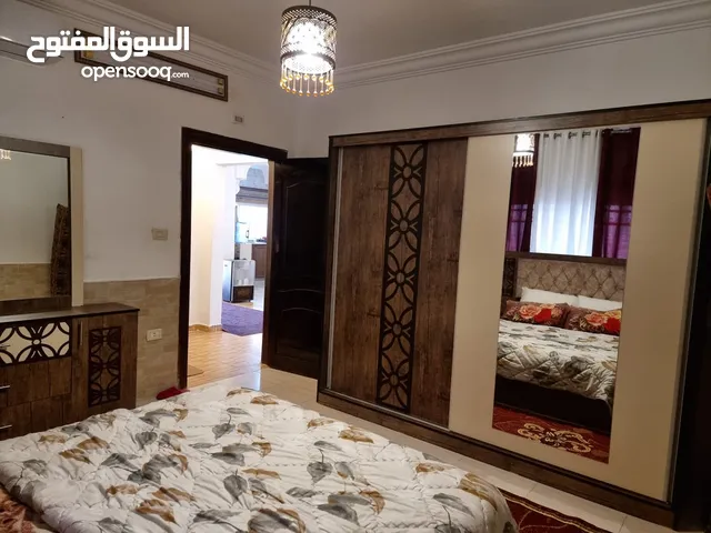 120m2 2 Bedrooms Apartments for Rent in Zarqa Al Zarqa Al Jadeedeh