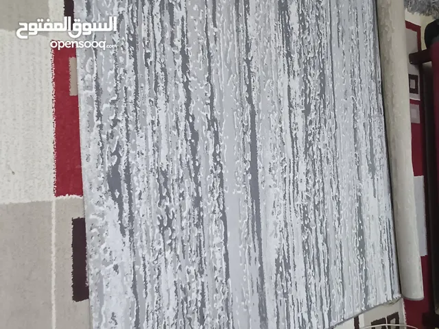 سجاده ومشايه مستعمله بحاله جيده
