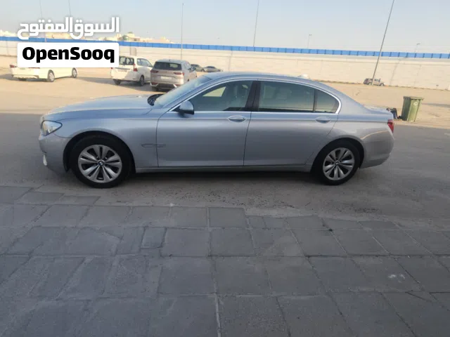 2013 بي ام دبليو الفئة 7 730