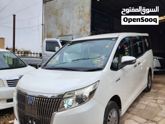2015 تويوتا اخرى