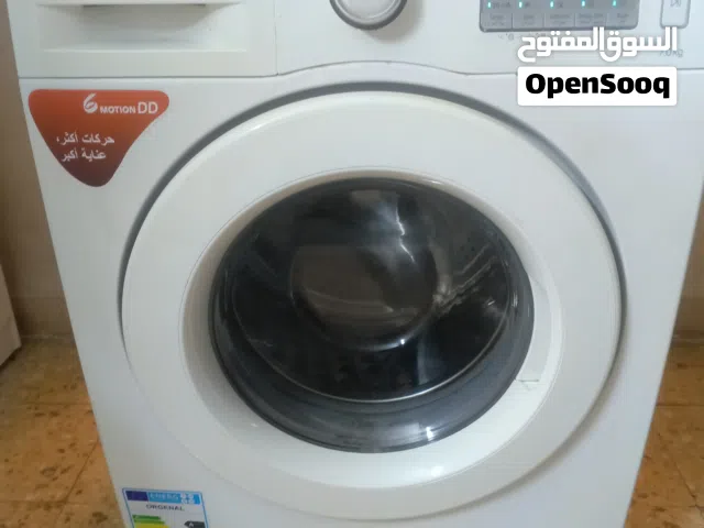 غسالة سامسونج 7كيلو 1200دورة شغالة مية بالمية وبحالة ممتازة