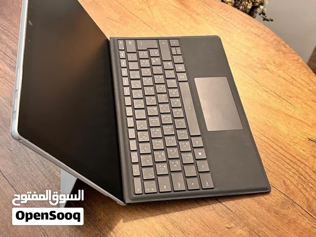 Microsoft Surface Pro 5 256 GB in Al Riyadh
