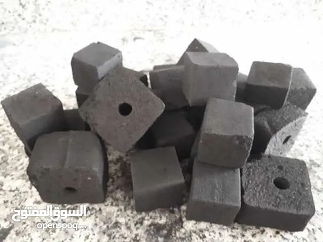 الفحم المضغوط بأحجام مختلفة