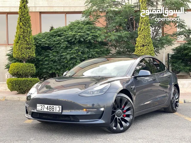 تيسلا 3 بيرفورمانس ((2022)) اعلى صنف 7جيد دفع رباعي غرفة أبيض قمه الفخامة بسعر مغرري