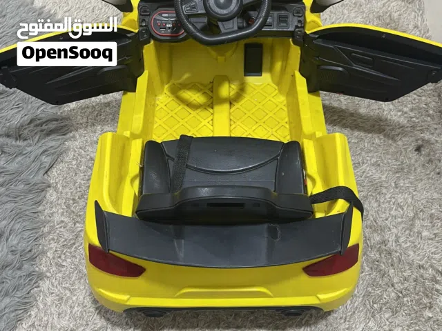 سياره اطفال