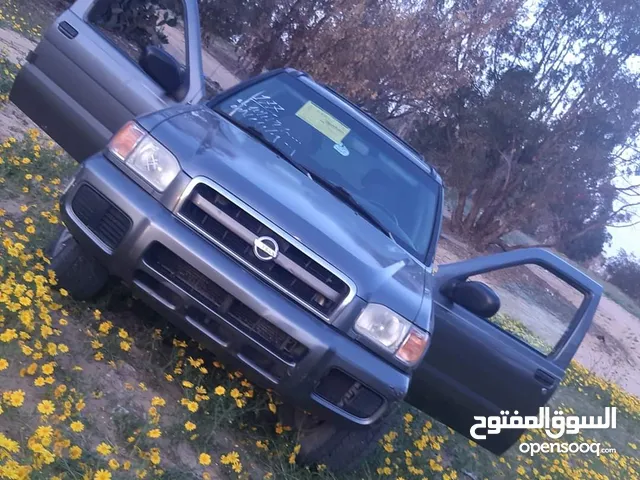 Used Nissan Pathfinder in Misrata