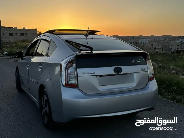 Used Toyota Prius in Amman