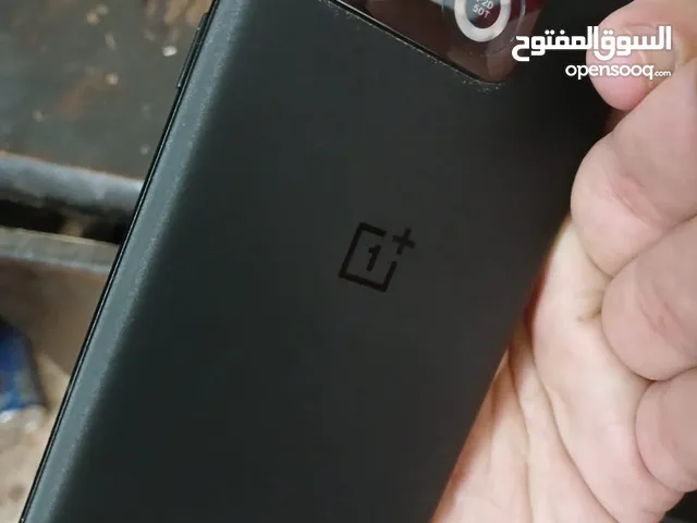 OnePlus 10 Pro 5G بحالة الوكالة