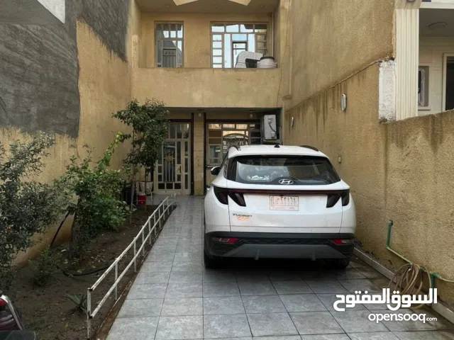 144 m2 2 Bedrooms Townhouse for Sale in Baghdad Dora