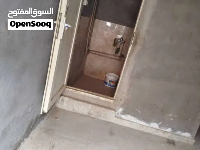 80 m2 2 Bedrooms Townhouse for Rent in Tripoli Ghut Shaal