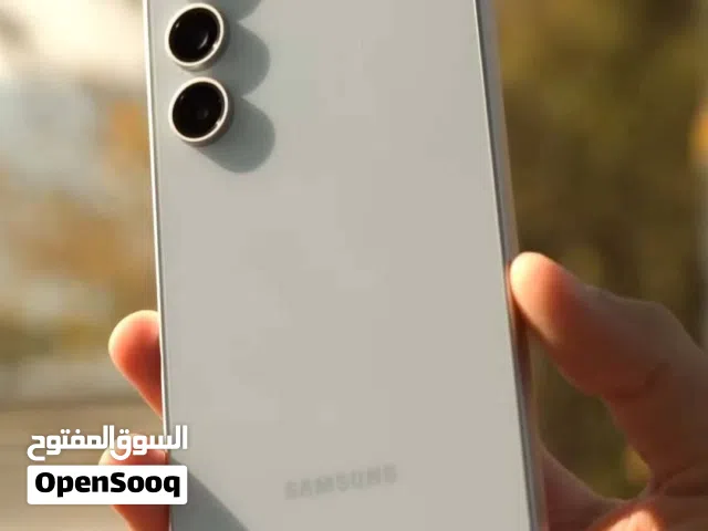 Samsung Galaxy S24 FE 256 GB in Zarqa