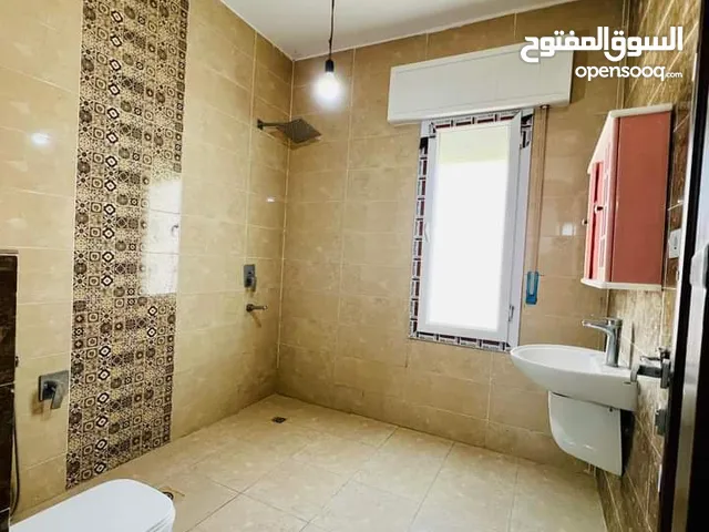 180 m2 4 Bedrooms Apartments for Rent in Tripoli Ghut Shaal