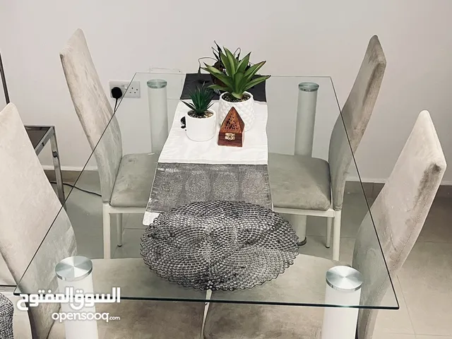Dining table , with 6 charis, tv table