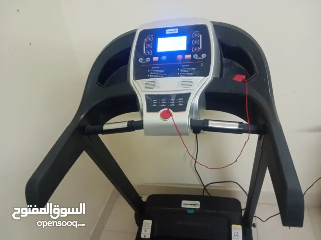 مشايه رياضيه شبه جديده استخدام بسيط