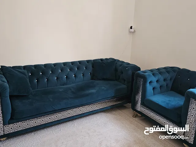 URGENT luxury plushy green sofa set