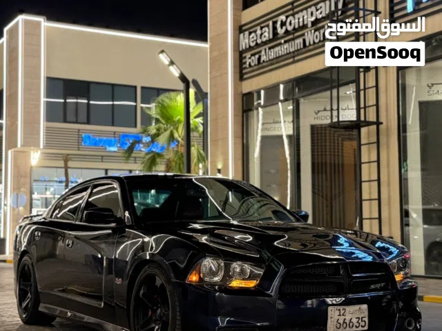 دوج شارجر 2013 SRT8 اصلي نظيف