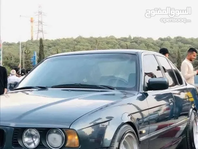 Bmw 520i فحص اربع جيد