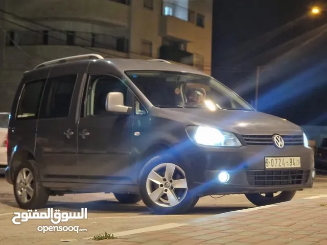 كادي ترخيص 2012 برايفت ايد 2  1.6 ديزل  جير عادي  5 كراسي  السياره نظيفه  علكاش 53  مبطنه نظيفه