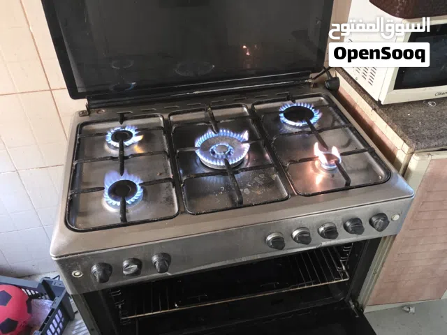 URGENT SALE – 5 Burner Gas Cooker with Oven & Grill - 40 BD only
