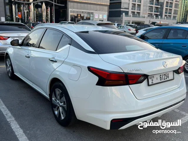 Used Nissan Altima in Abu Dhabi