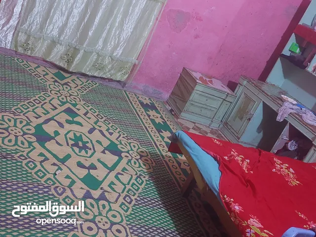 100m2 3 Bedrooms Townhouse for Sale in Basra Abu Al-Khaseeb