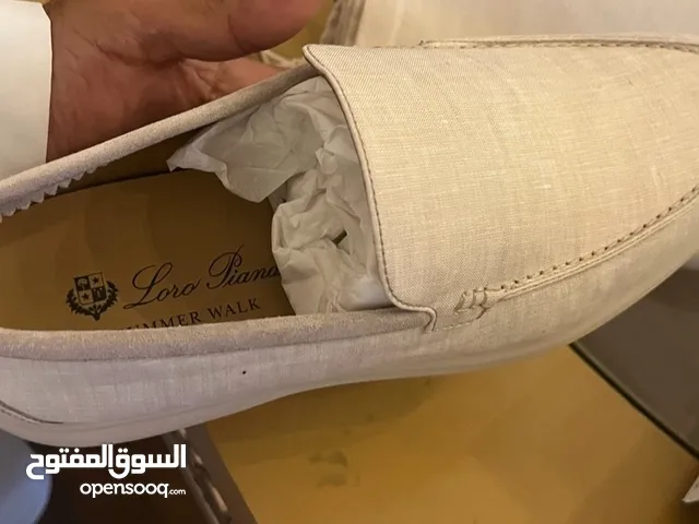 43 Casual Shoes in Southern Governorate