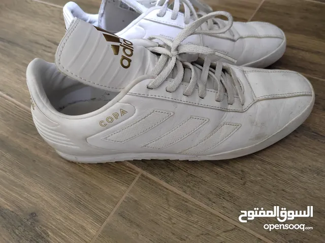 42 Sport Shoes in Aqaba