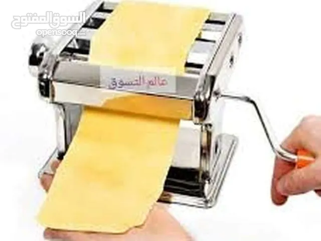 ماكنة رق و فرد العجين حسب السماكه المطلوبه لعمل معجنات و حلويات و باستا و بيتزا و لازانيا و خبز