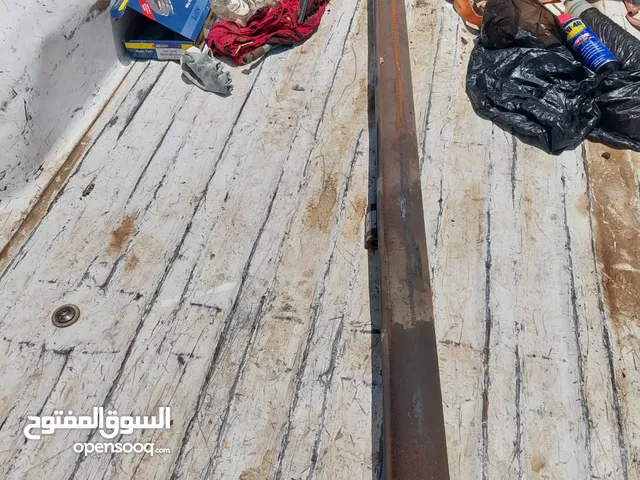 جيك هيدروليكية العدد 2 لرافعات او المعدات نظيف بدون