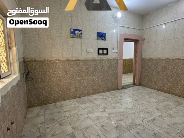 120 m2 2 Bedrooms Townhouse for Rent in Basra Al Mishraq al Jadeed