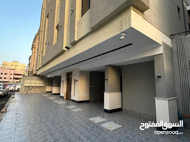 190 m2 5 Bedrooms Apartments for Rent in Jeddah As Salamah