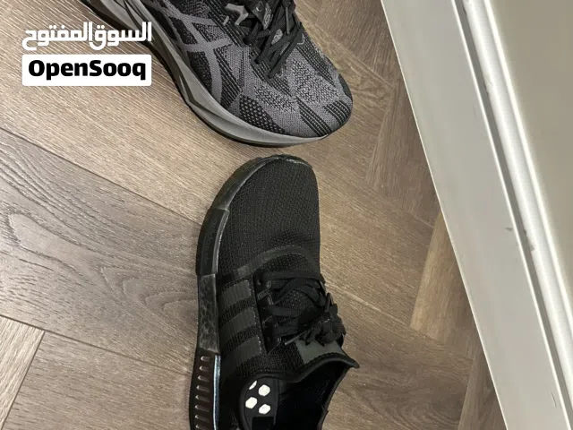للبيع حذاء استعمال خفيف جدا مقاس 42