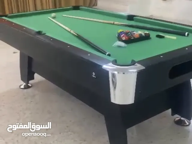 بلياردو خشب كامل 8قدم مع استيكتين ومثلث وطابات جديد بالكرتون واصل راكب