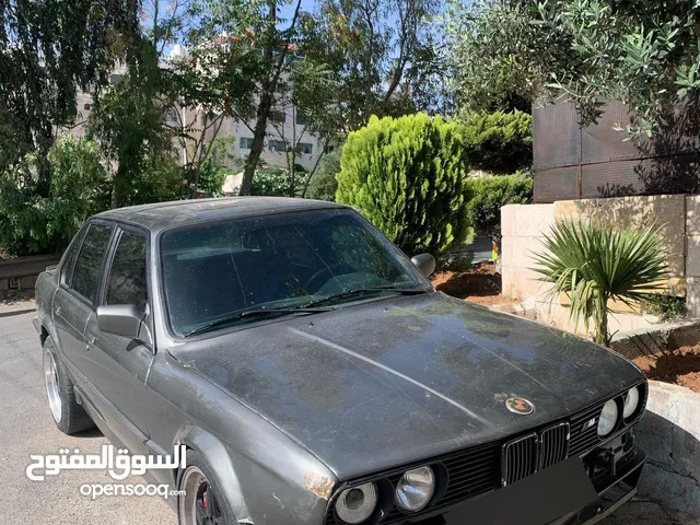 Bmw بي ام بوز نمر 1989 للبيع