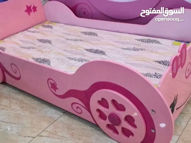 غرفه نوم اطفال بشكل سياره