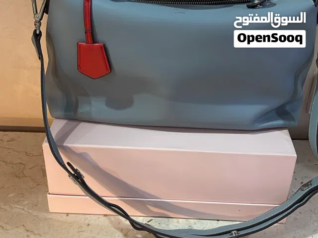 فندي درجه اولى  لون سماوي السعر  35