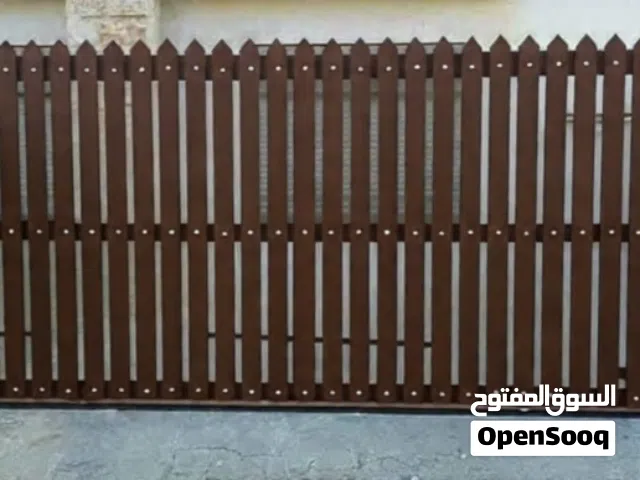 خشب سويد سويدي جديد لرفع السور وعمل أبواب كراجات وحدائق ورفع السور وحول قرميد والترس وعمل سياج خشبي