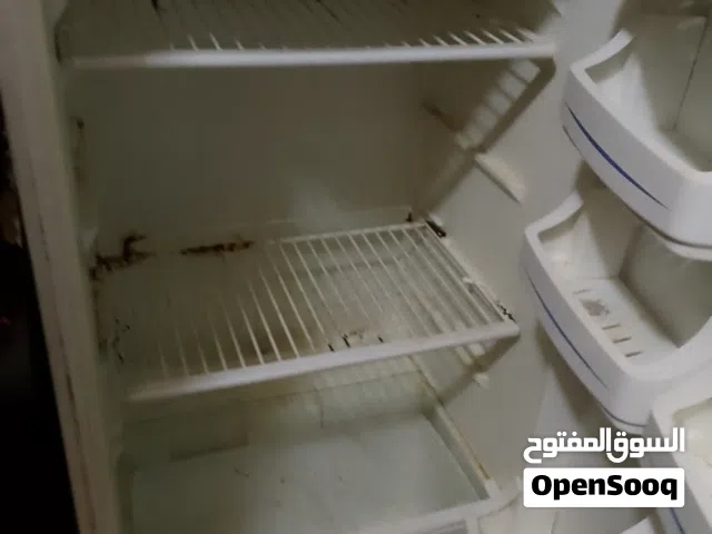 مفقسه وثلاجه للبيع في البصره