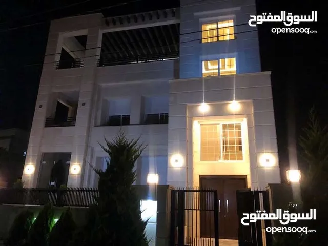 1500 m2 More than 6 bedrooms Villa for Sale in Amman Al-Thuheir