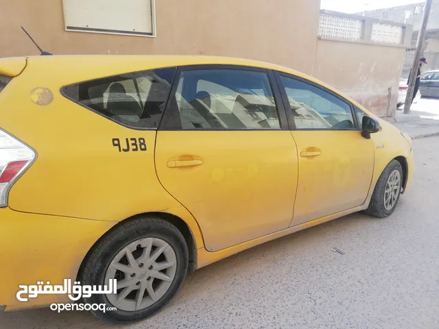 Used Toyota Prius in Tripoli